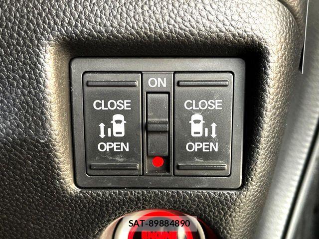 Honda N BOX CUSTOM 2018-02 6014320-4