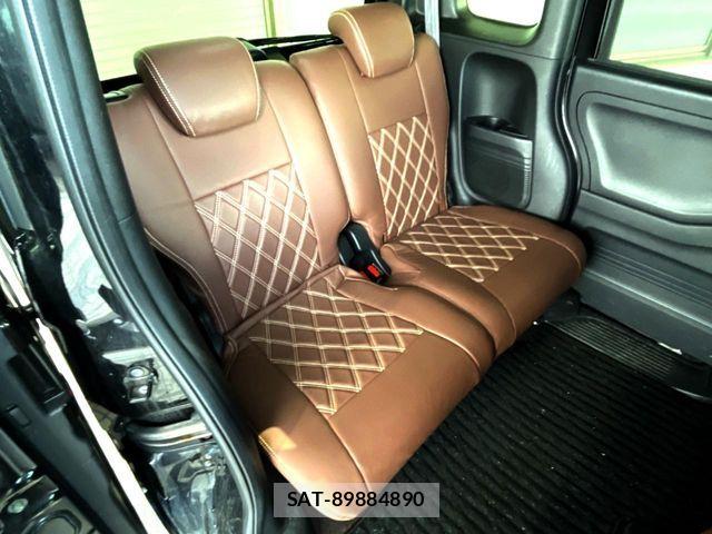 Honda N BOX CUSTOM 2018-02 6014320-8