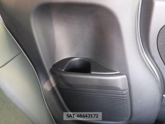 Honda N BOX CUSTOM 2020-04 6014290-26