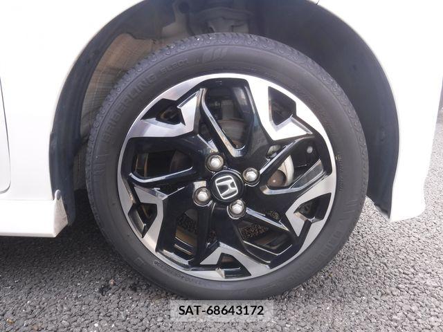 Honda N BOX CUSTOM 2020-04 6014290-28