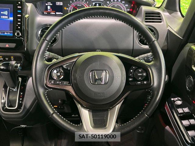 Honda N BOX CUSTOM 2017-09 6014256-9