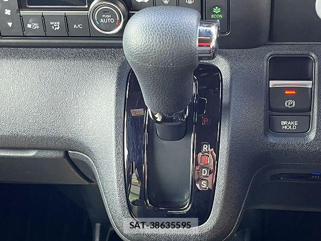 Honda N BOX CUSTOM 2024-09 6014221-19