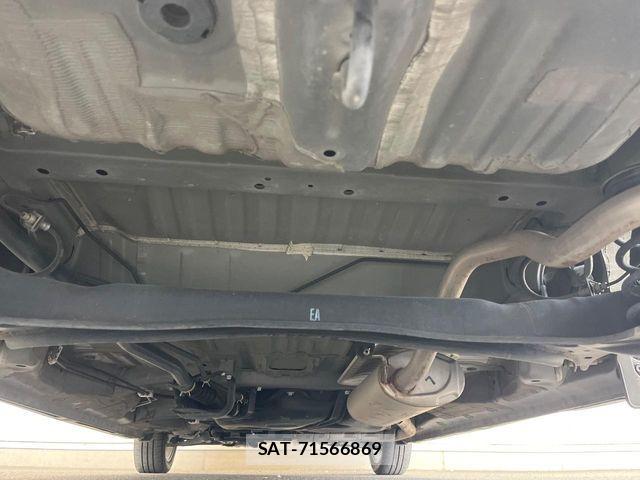 Honda N BOX CUSTOM 2023-03 6246214-19