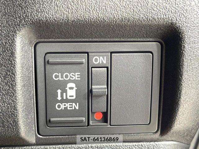 Honda N BOX CUSTOM 2024-09 6246180-4