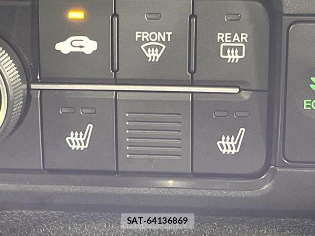 Honda N BOX CUSTOM 2024-09 6246180-6