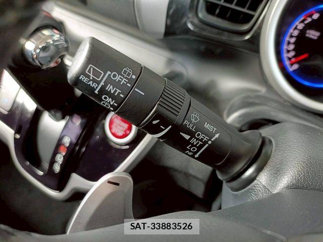 Honda N BOX CUSTOM 2015-01 6276970-28