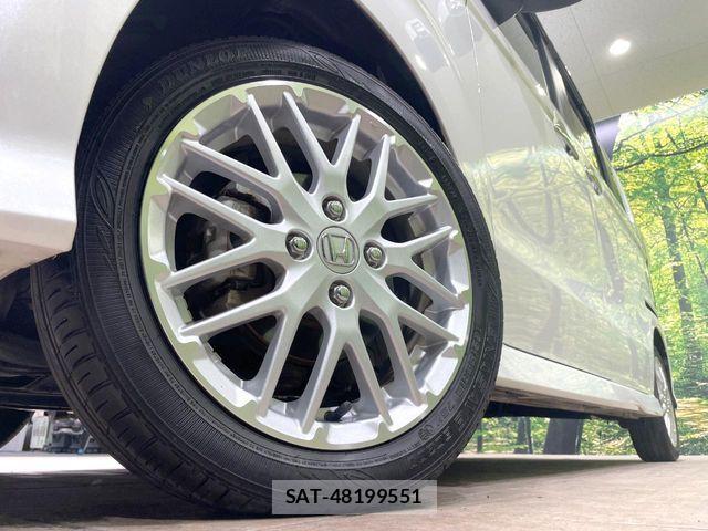 Honda N BOX CUSTOM 2023-05 6270223-12