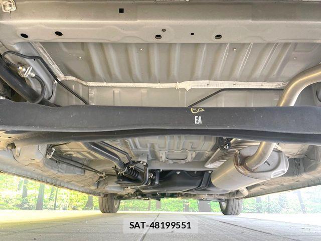Honda N BOX CUSTOM 2023-05 6270223-18