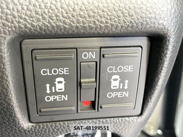 Honda N BOX CUSTOM 2023-05 6270223-5