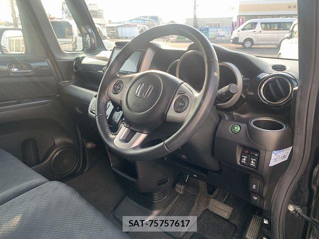 Honda N BOX CUSTOM 2014-07 6272443-16