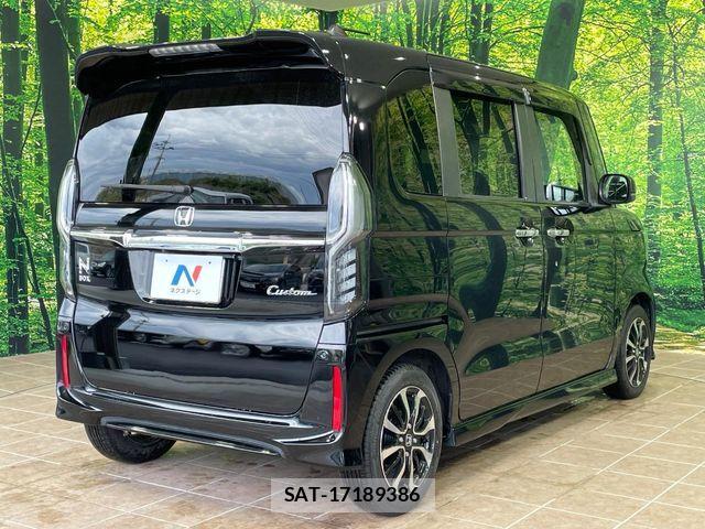 Honda N BOX CUSTOM 2018-10 6276963-16