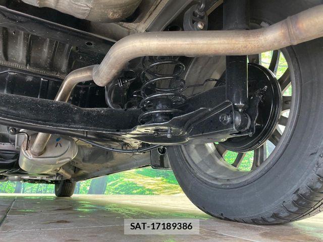 Honda N BOX CUSTOM 2018-10 6276963-19