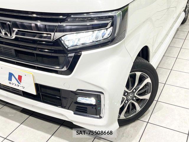 Honda N BOX CUSTOM 2022-04 6305579-11