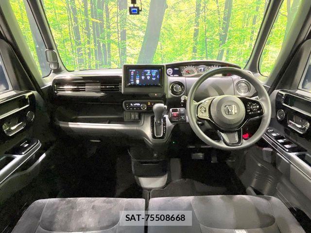 Honda N BOX CUSTOM 2022-04 6305579-1