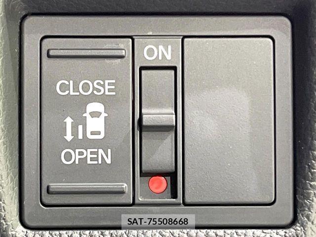 Honda N BOX CUSTOM 2022-04 6305579-3