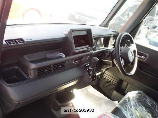 Honda N BOX CUSTOM 2026-02 6500903-12