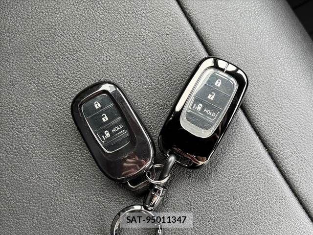 Honda N BOX CUSTOM 2025-11 6500924-6