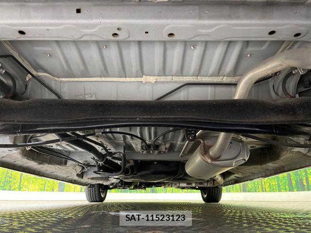 Honda N BOX CUSTOM 2019-01 6526923-18