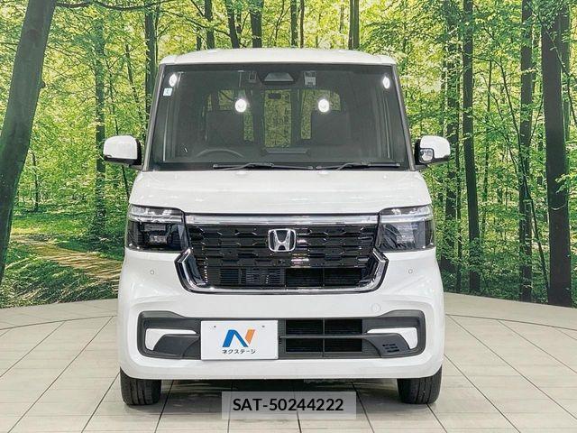 Honda N BOX CUSTOM 2024-01 6546069-13
