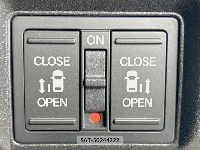 Honda N BOX CUSTOM 2024-01 6546069-2
