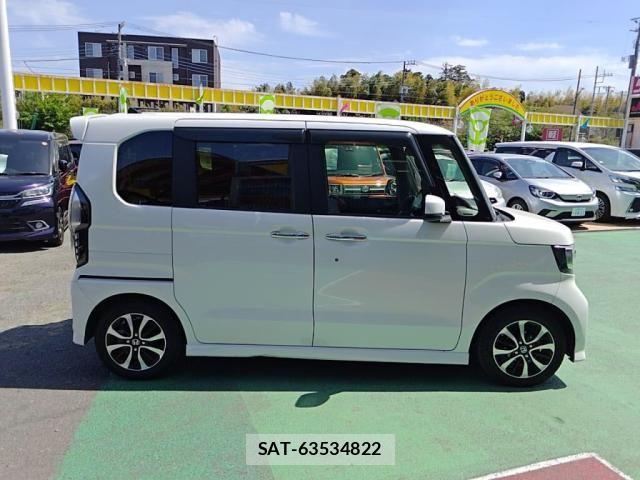 Honda N BOX CUSTOM 2020-01 6546137-9