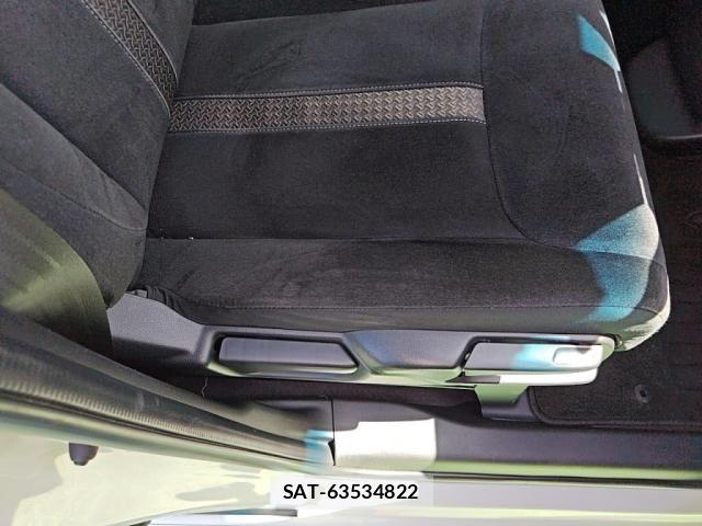 Honda N BOX CUSTOM 2020-01 6546137-19