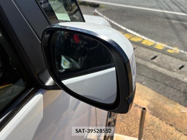 Honda N BOX CUSTOM 2025-07 6613623-4