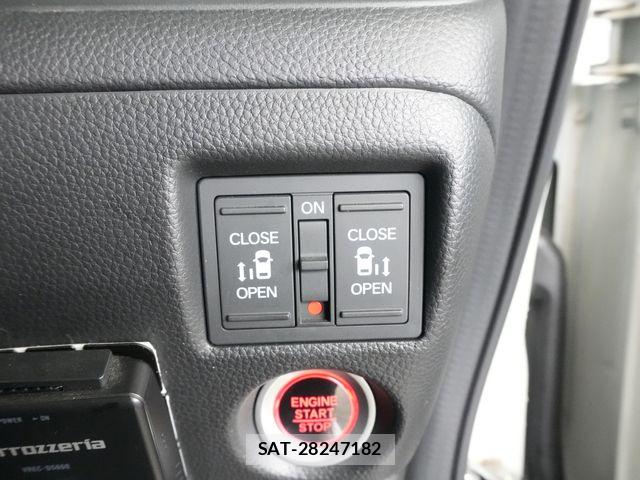 Honda N BOX CUSTOM 2021-02 6613641-17