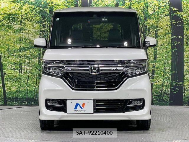 Honda N BOX CUSTOM 2020-04 6613658-13