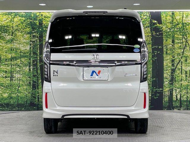 Honda N BOX CUSTOM 2020-04 6613658-14