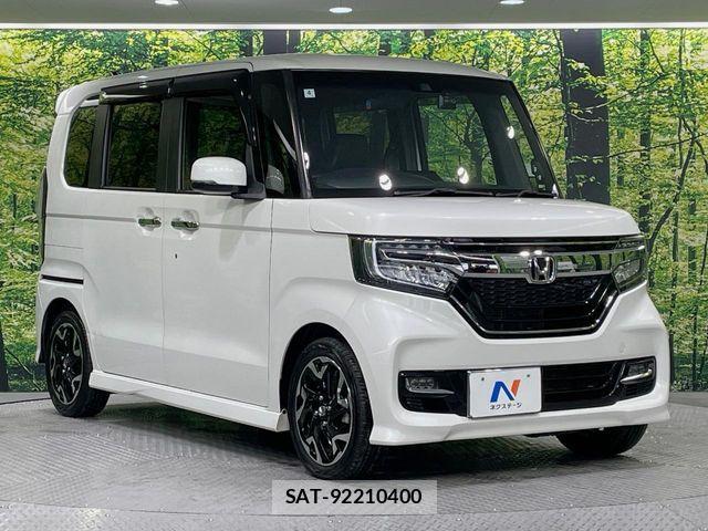Honda N BOX CUSTOM 2020-04 6613658-15