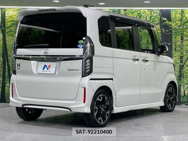 Honda N BOX CUSTOM 2020-04 6613658-16
