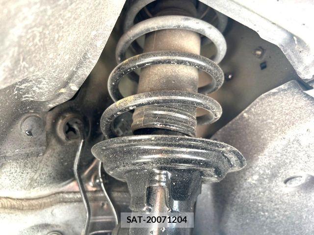 Honda N BOX CUSTOM 2018-06 6613665-19