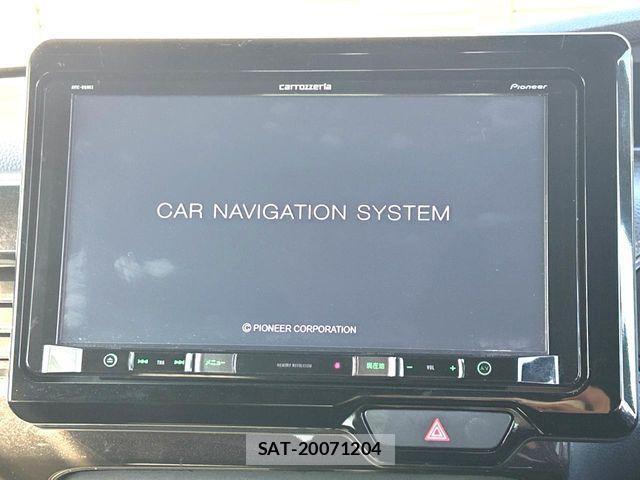 Honda N BOX CUSTOM 2018-06 6613665-2