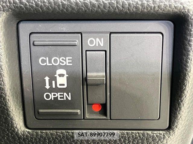 Honda N BOX CUSTOM 2022-03 6613638-2