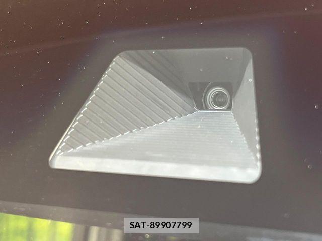 Honda N BOX CUSTOM 2022-03 6613638-5