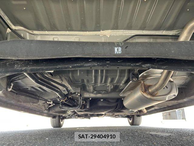 Honda N BOX CUSTOM 2023-08 6642067-18