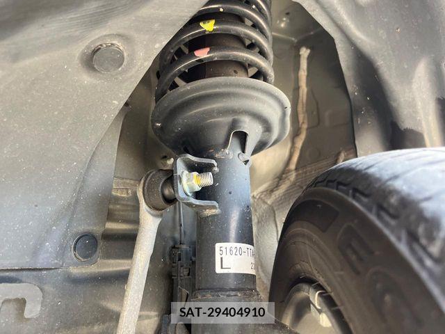 Honda N BOX CUSTOM 2023-08 6642067-19