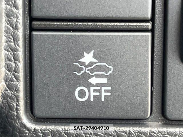 Honda N BOX CUSTOM 2023-08 6642067-4