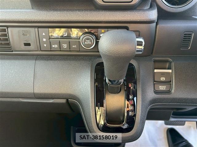 Honda N BOX CUSTOM 2026-03 6642055-20