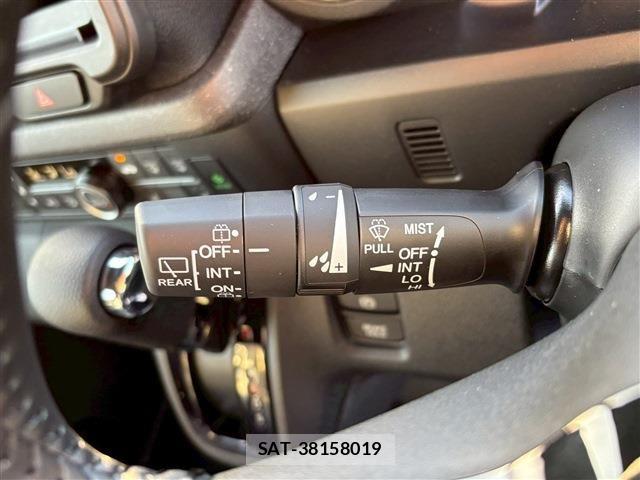 Honda N BOX CUSTOM 2026-03 6642055-24
