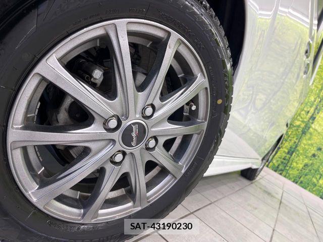 Honda N BOX CUSTOM 2020-10 6642068-12
