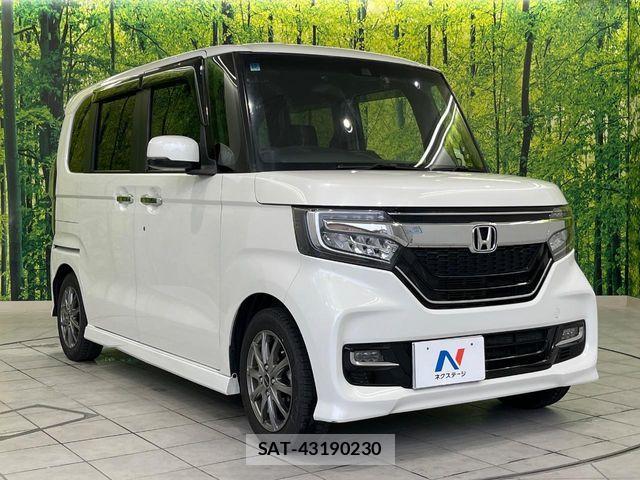Honda N BOX CUSTOM 2020-10 6642068-15