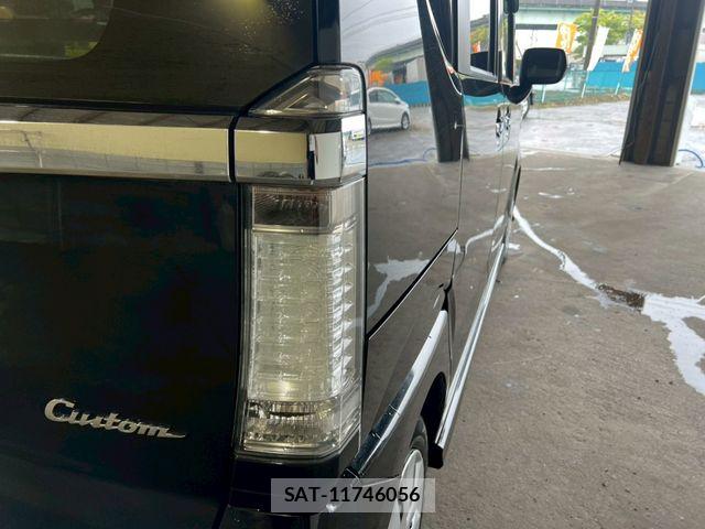 Honda N BOX CUSTOM 2014-03 6642079-10