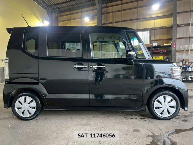 Honda N BOX CUSTOM 2014-03 6642079-6