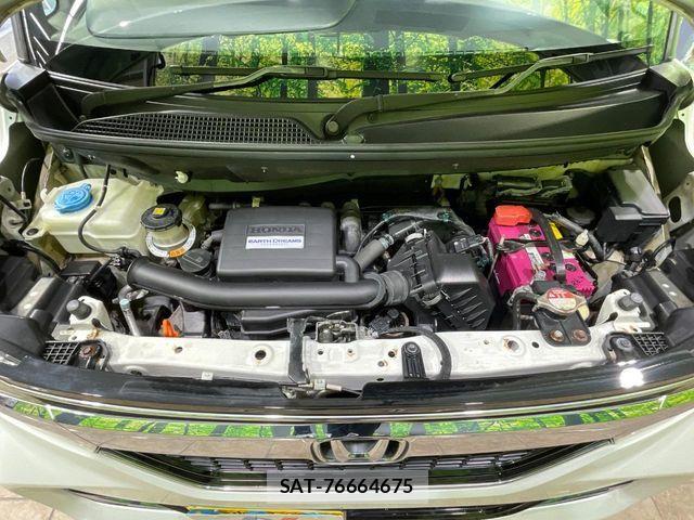 Honda N BOX CUSTOM 2018-06 6672843-18