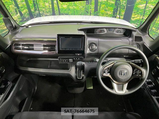 Honda N BOX CUSTOM 2018-06 6672843-1