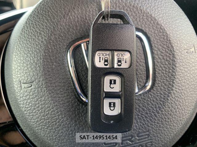 Honda N BOX CUSTOM 2021-04 6672874-23