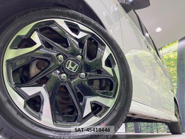 Honda N BOX CUSTOM 2019-07 6672859-12