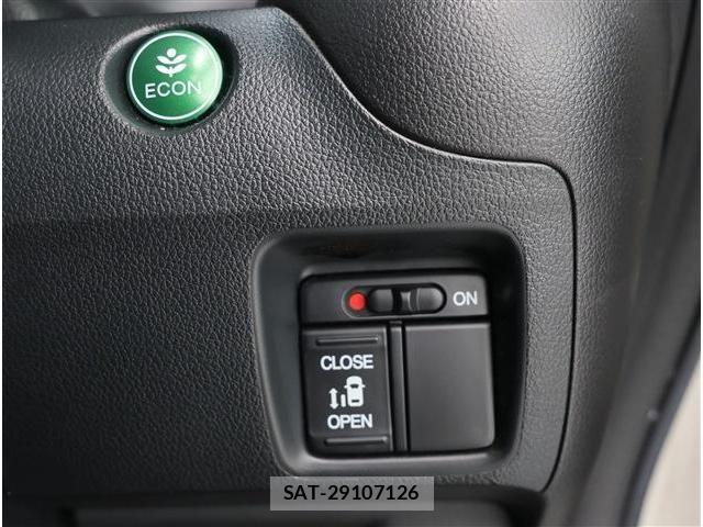 Honda N BOX CUSTOM 2015-09 6672894-10